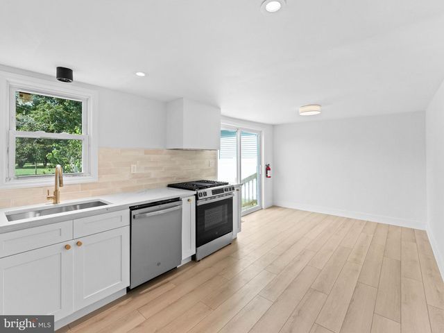 304 W ARBOR AVE, Landisville, NJ 08326