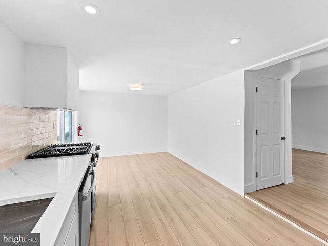 304 W ARBOR AVE, Landisville, NJ 08326