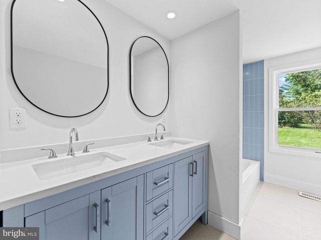 304 W ARBOR AVE, Landisville, NJ 08326