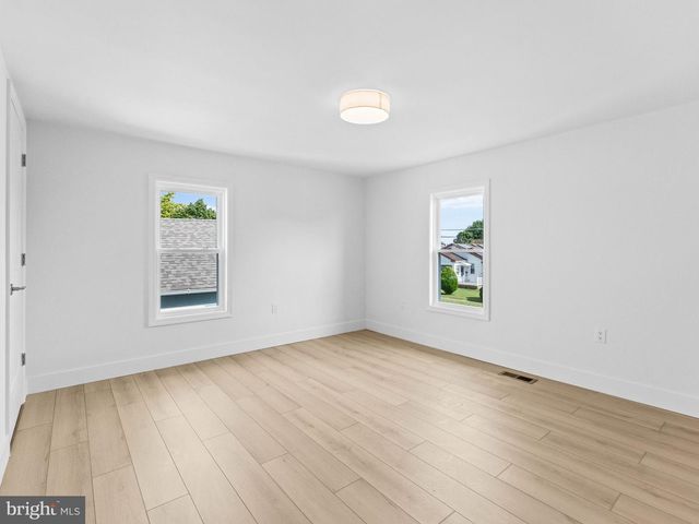 304 W ARBOR AVE, Landisville, NJ 08326
