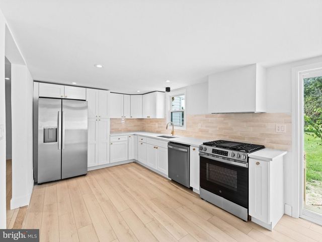 304 W ARBOR AVE, Landisville, NJ 08326