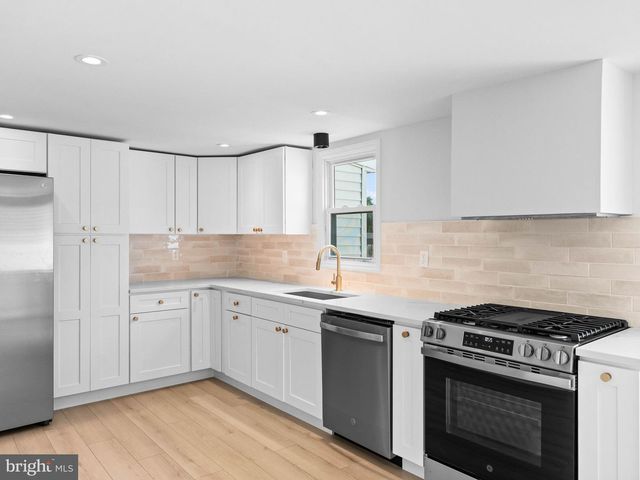 304 W ARBOR AVE, Landisville, NJ 08326