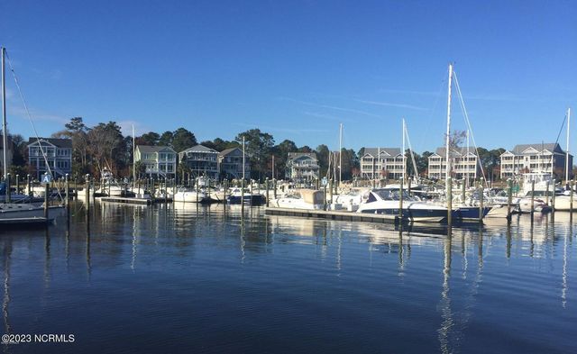 4367 Marsh Elder Court, Southport, NC 28461