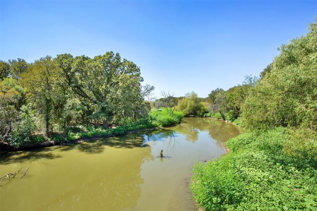 99AC Buck Creek, Tioga, TX 76271