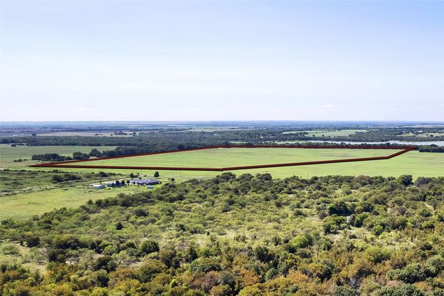 99AC Buck Creek, Tioga, TX 76271