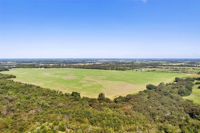 99AC Buck Creek, Tioga, TX 76271