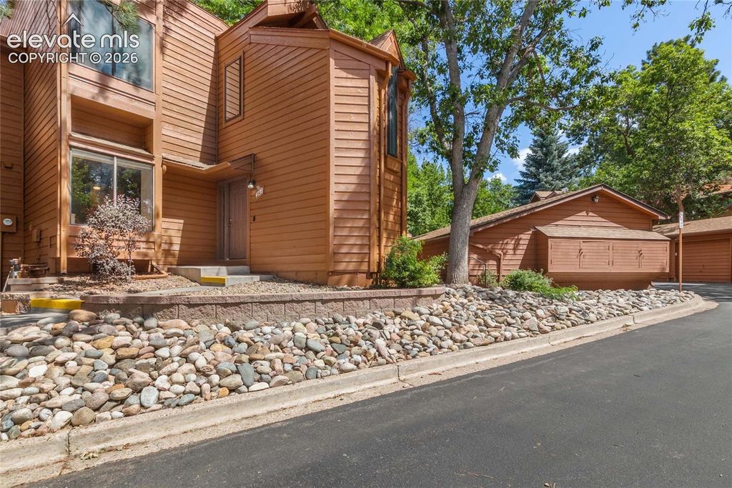 4739 Daybreak Circle, Colorado Springs, CO 80917