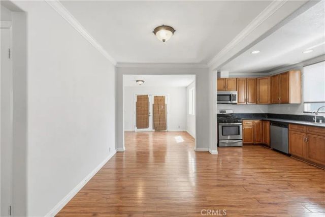 10962 Elm Avenue, Lynwood, CA 90262