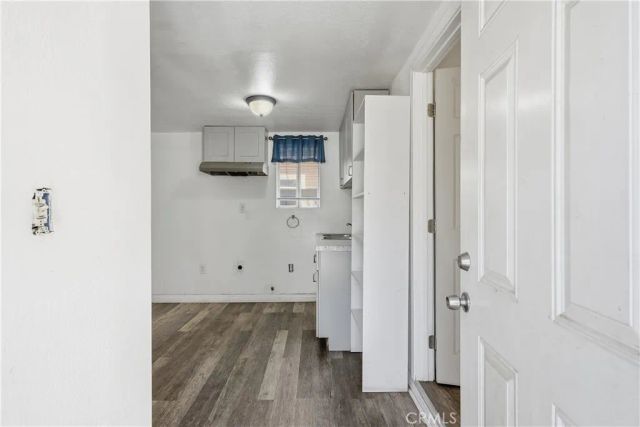 10962 Elm Avenue, Lynwood, CA 90262