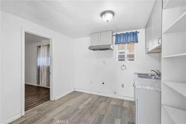 10962 Elm Avenue, Lynwood, CA 90262