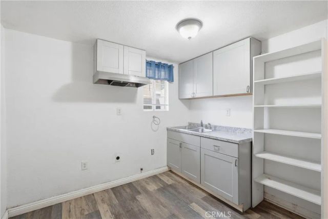 10962 Elm Avenue, Lynwood, CA 90262