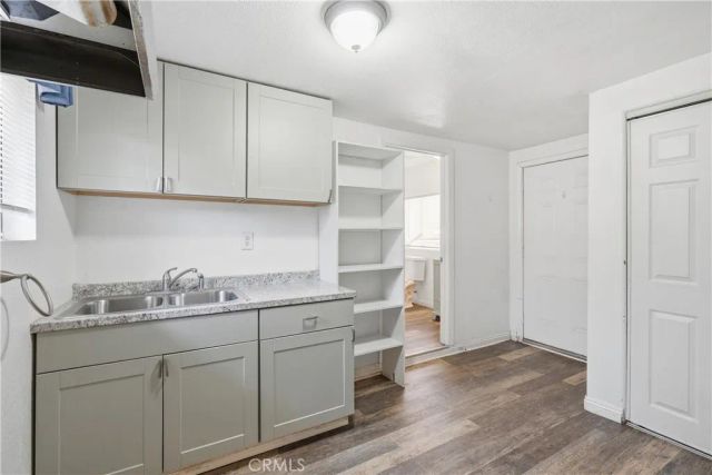 10962 Elm Avenue, Lynwood, CA 90262