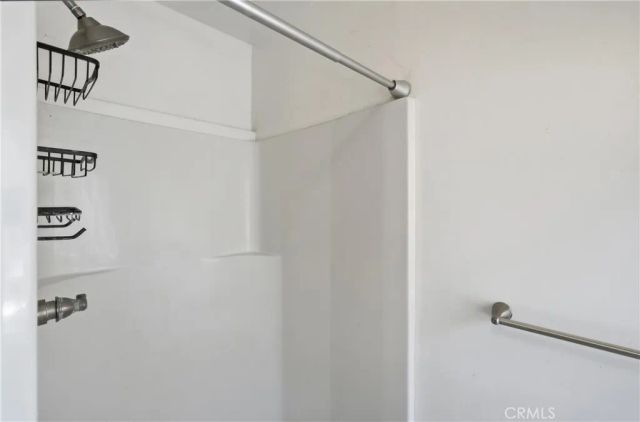 10962 Elm Avenue, Lynwood, CA 90262