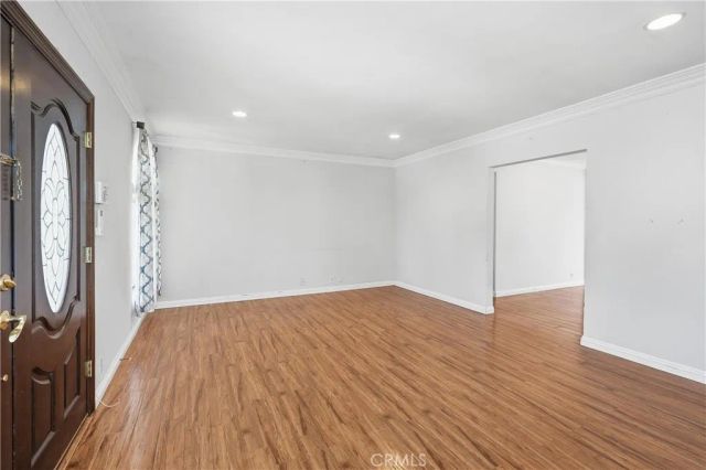 10962 Elm Avenue, Lynwood, CA 90262