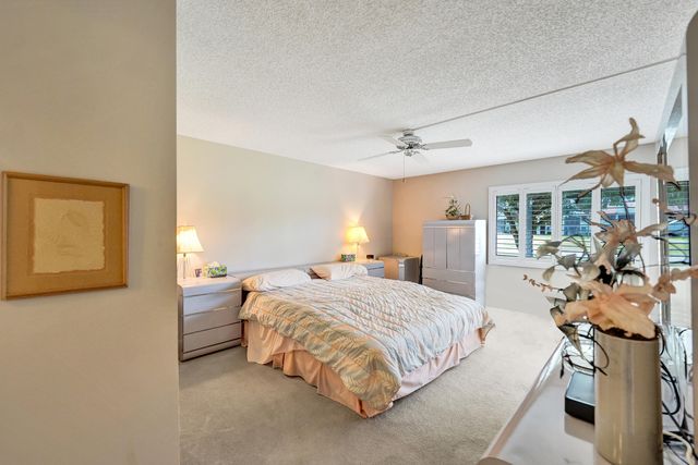 2160 SW 93 Way 1002, Davie, FL 33324