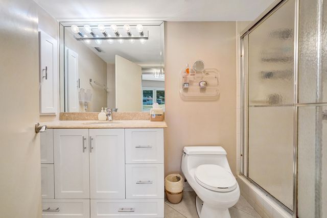 2160 SW 93 Way 1002, Davie, FL 33324