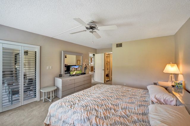 2160 SW 93 Way 1002, Davie, FL 33324