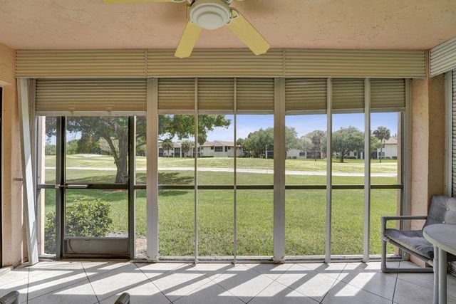 2160 SW 93 Way 1002, Davie, FL 33324