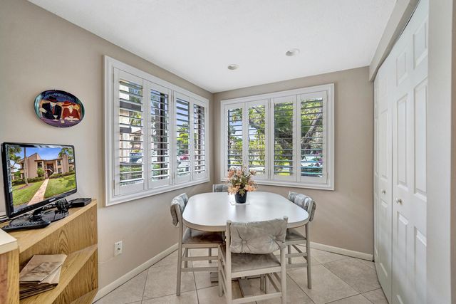 2160 SW 93 Way 1002, Davie, FL 33324