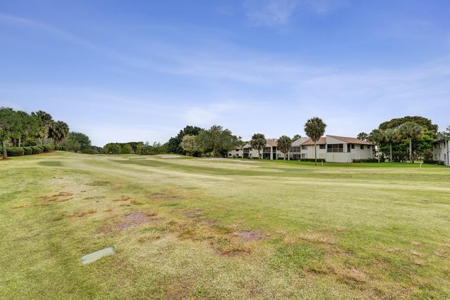 2160 SW 93 Way 1002, Davie, FL 33324