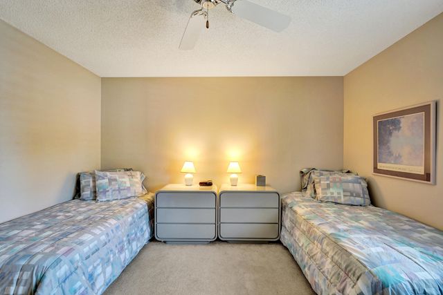 2160 SW 93 Way 1002, Davie, FL 33324