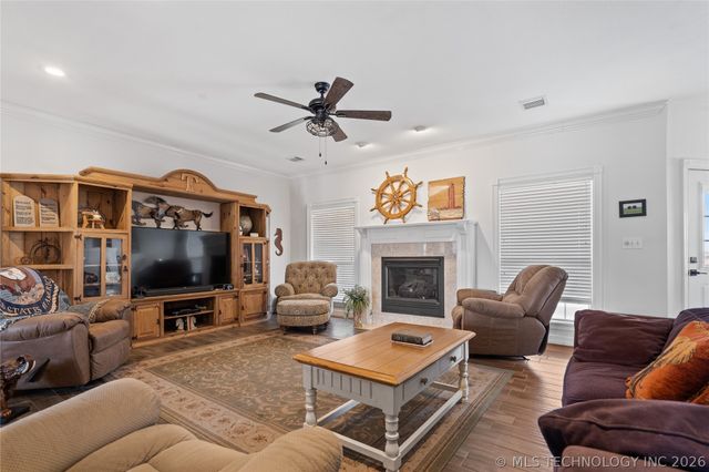 833 Franklin Drive, Ardmore, OK 73401