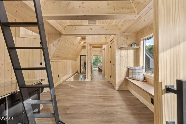 2951 Webb Creek Road, Sevierville, TN 37876