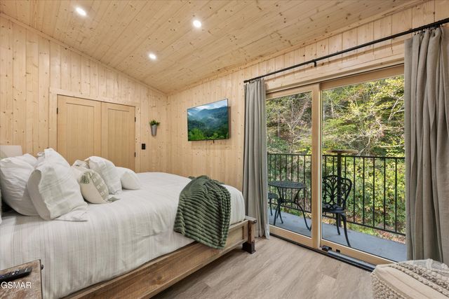 2951 Webb Creek Road, Sevierville, TN 37876