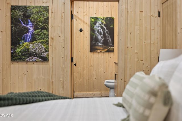 2951 Webb Creek Road, Sevierville, TN 37876