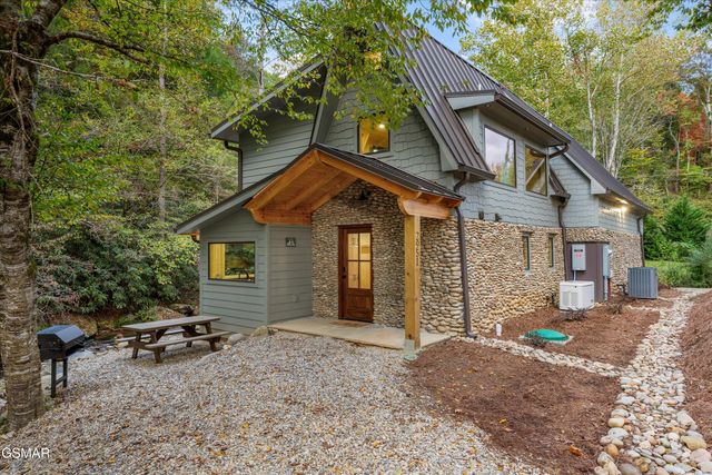 2951 Webb Creek Road, Sevierville, TN 37876