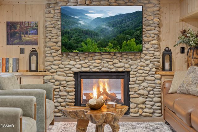 2951 Webb Creek Road, Sevierville, TN 37876