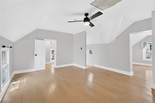 3925 Bridge Avenue, Cleveland, OH 44113