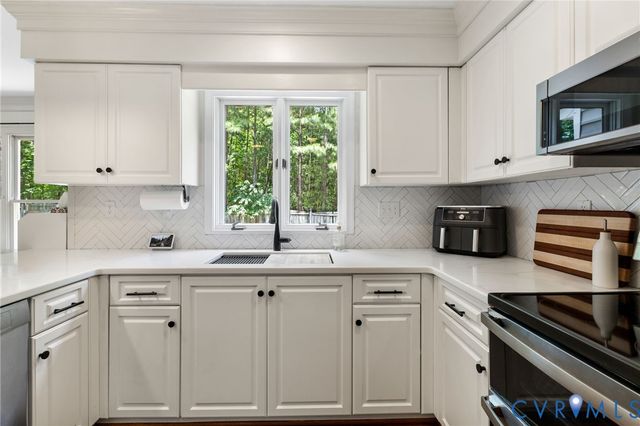 5420 Olde Milbrooke Dr, Glen Allen, VA 23060