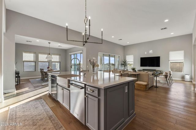 5529 E VIA CABALLO BLANCO --, Cave Creek, AZ 85331