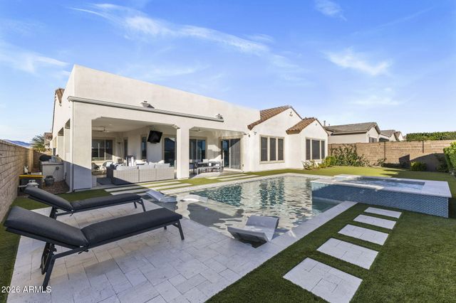 5529 E VIA CABALLO BLANCO --, Cave Creek, AZ 85331