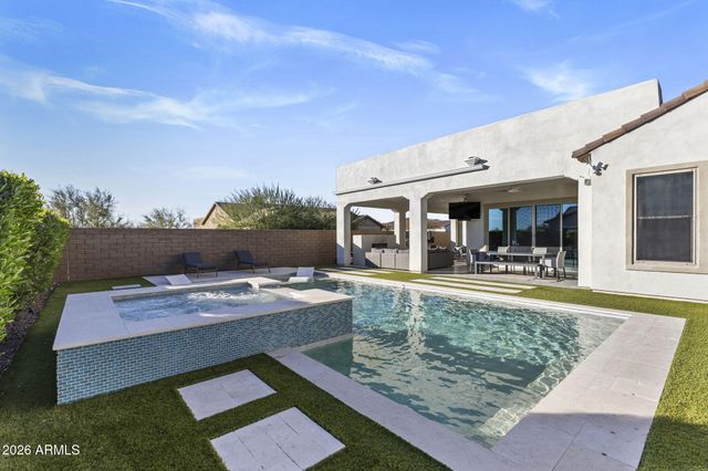 5529 E VIA CABALLO BLANCO --, Cave Creek, AZ 85331