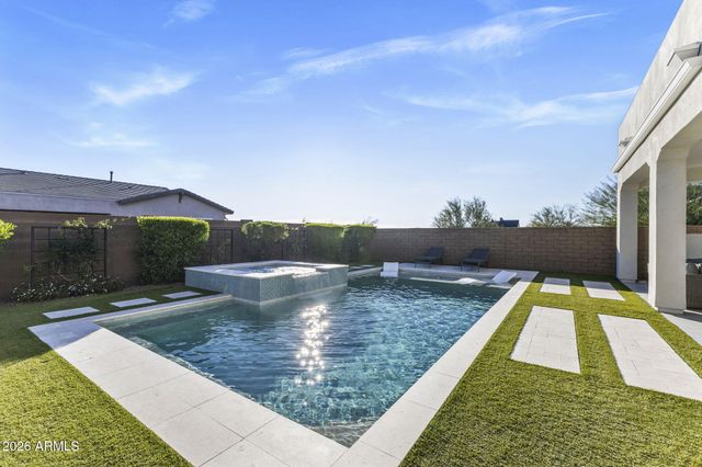 5529 E VIA CABALLO BLANCO --, Cave Creek, AZ 85331