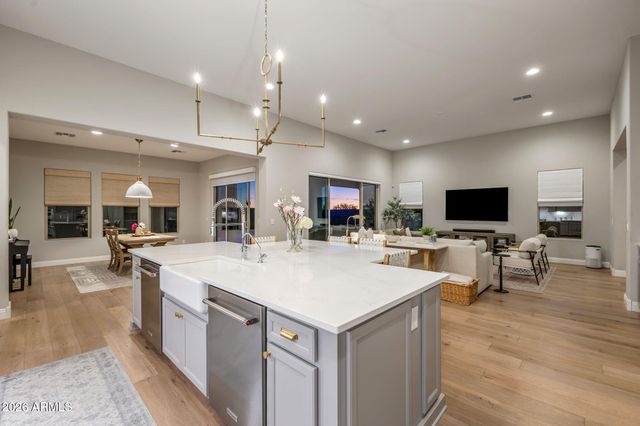 5529 E VIA CABALLO BLANCO --, Cave Creek, AZ 85331