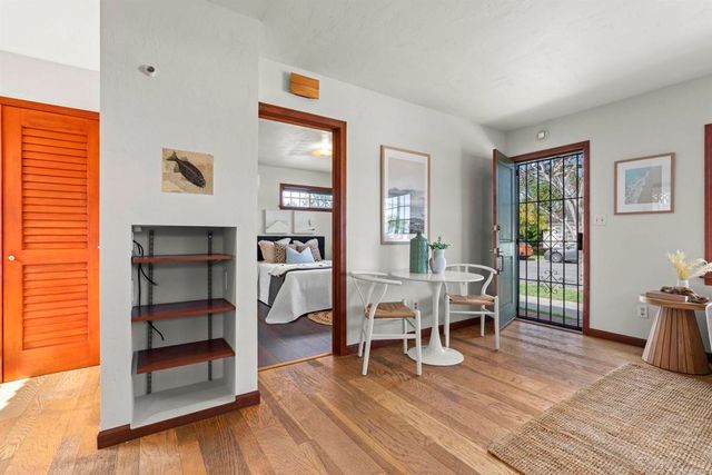 1212 2nd Street, Coronado, CA 92118