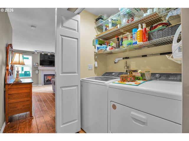 51764 Se 6TH St, Scappoose, OR 97056