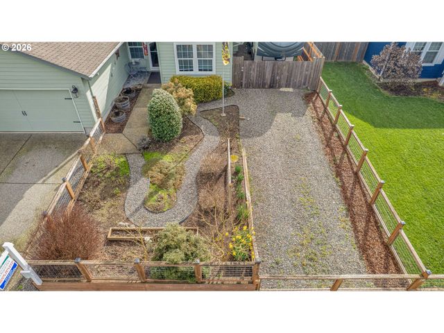 51764 Se 6TH St, Scappoose, OR 97056