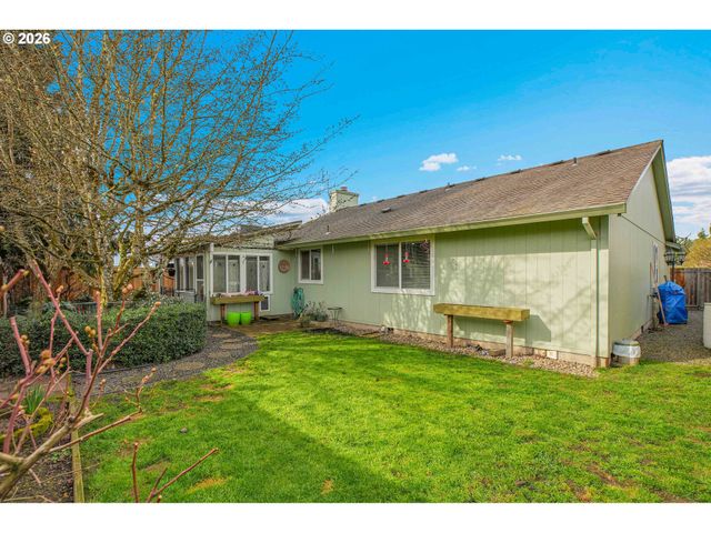 51764 Se 6TH St, Scappoose, OR 97056