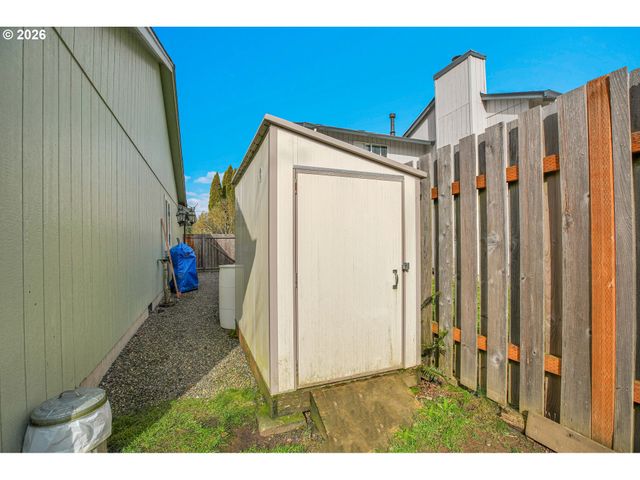 51764 Se 6TH St, Scappoose, OR 97056