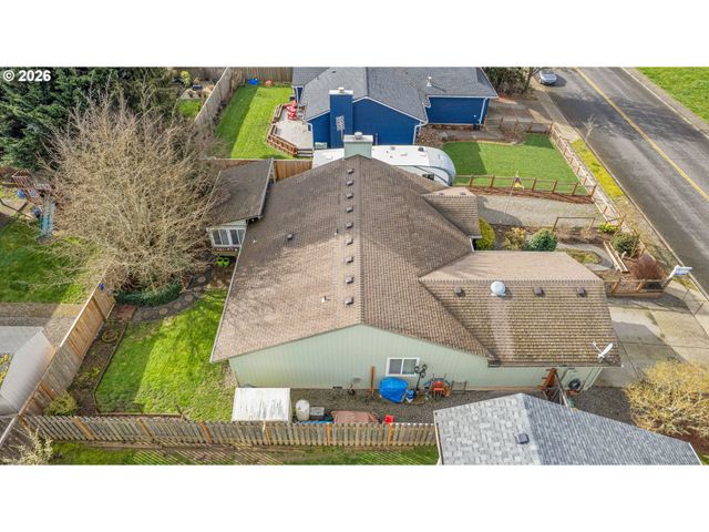 51764 Se 6TH St, Scappoose, OR 97056