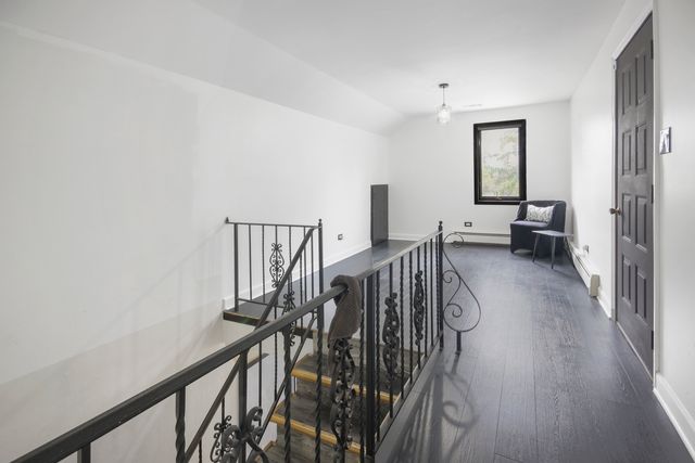 3321 E Reichert Drive, Crete, IL 60417