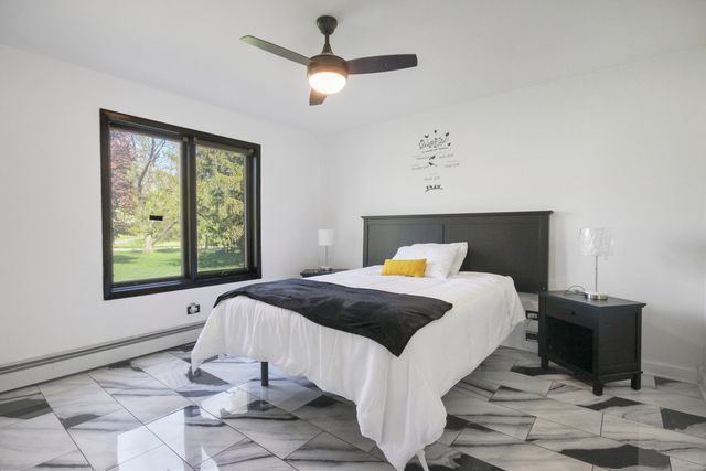 3321 E Reichert Drive, Crete, IL 60417