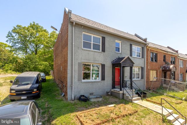 1227 18TH PL NE, Washington, DC 20002