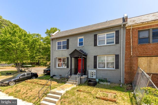 1227 18TH PL NE, Washington, DC 20002