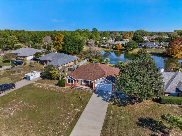 2989 Via Conquistadores, Navarre, FL 32566