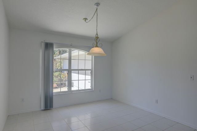 117 Harbor Point Drive, Sebastian, FL 32958